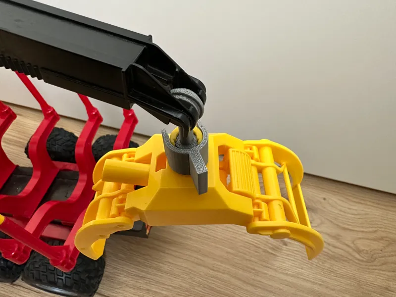 Bruder - Spare (hanger) piece for grabber + lock