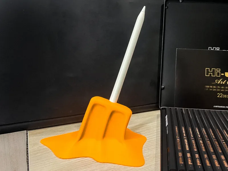 Melted Popsicle Apple Pencil Holder 