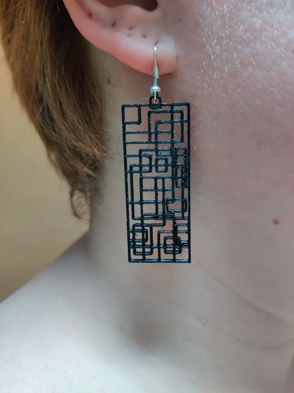 Interlocking Earrings view 3