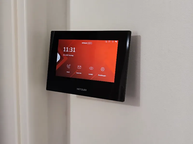 Metzler VDM10 2.0 tilted doorstation holder 