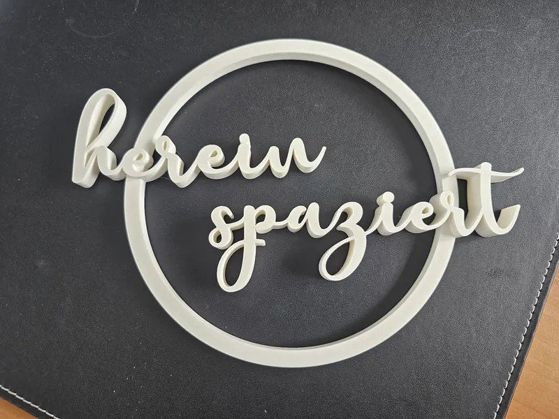 Eingangsschild herein spaziert