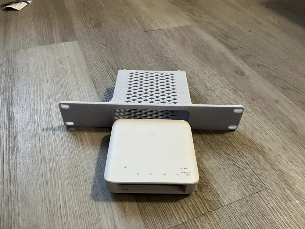 UniFi Switch USW-FLEX 10-Inch Rack mount - Free 3D Print Model - MakerWorld