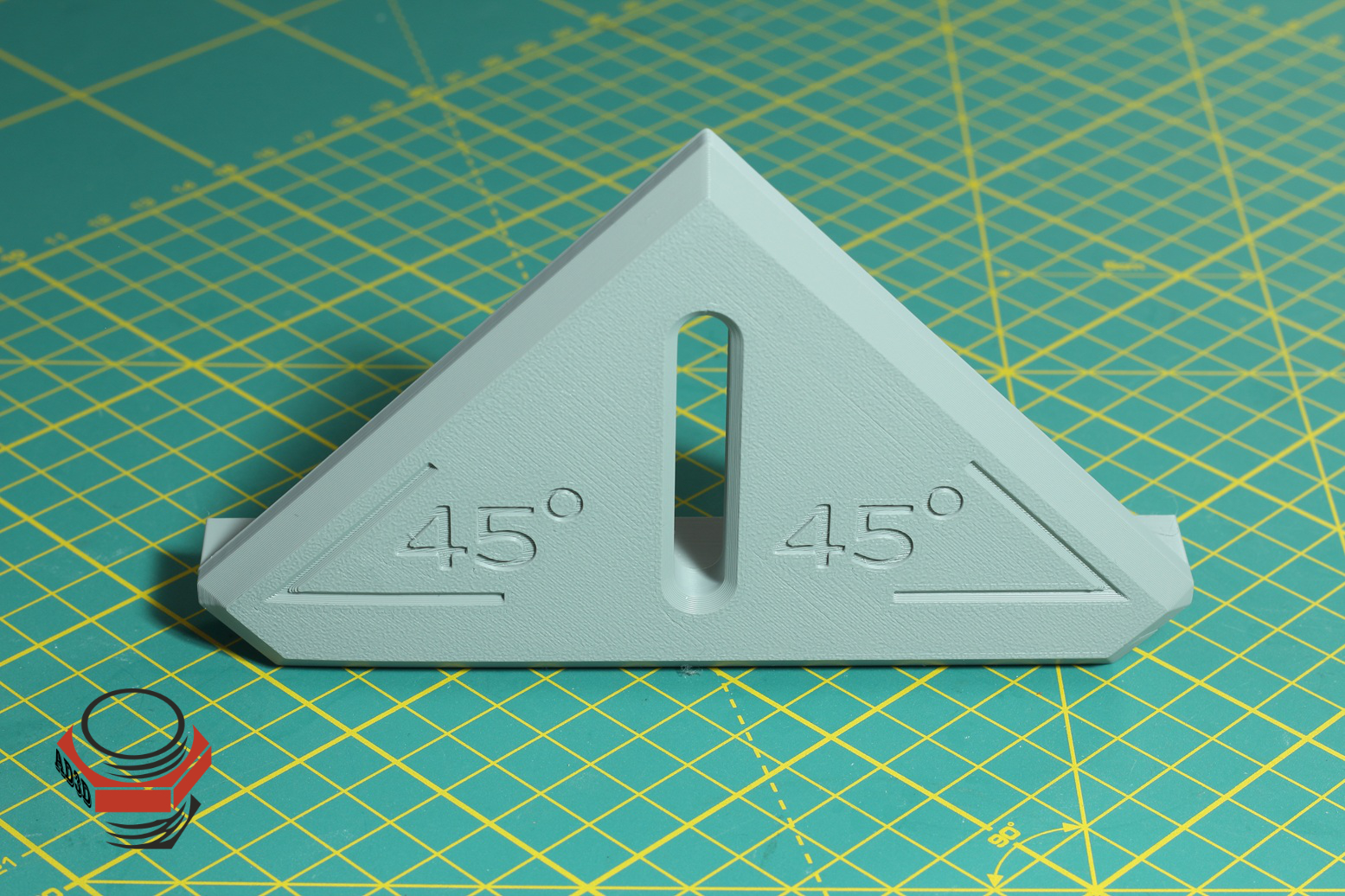 Miniatura 2 do modelo 3D 45° angle square