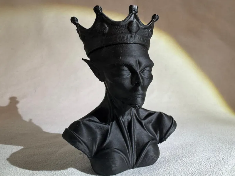 Alien Bust - The Celestial Emperor