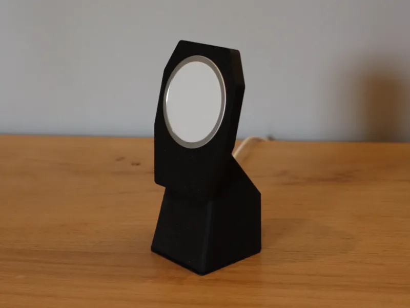 Minimalist MagSafe Iphone Charger Stand