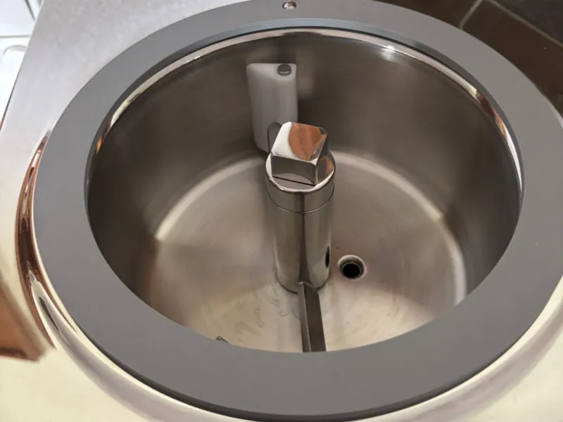 Eismaschine Cube 1500 Inox Deckelsimulationsring