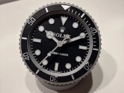 Miniatura 7 do modelo 3D Rolex Desk Clock