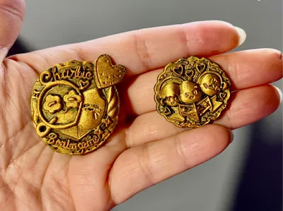 Coco&Nono 嫑米可 Badge - Zhou Shen