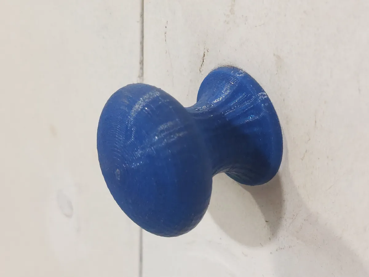 Boutons de porte pour armoire