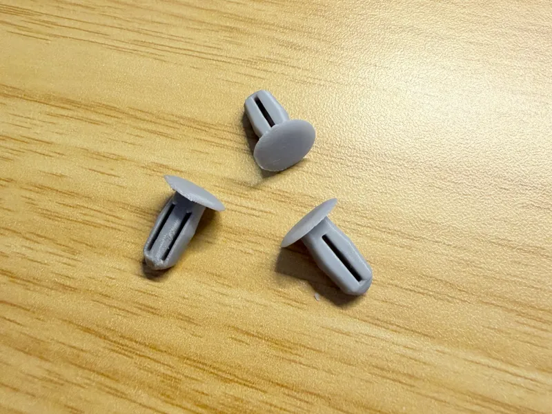 Clip de toit Volvo C70 1385392