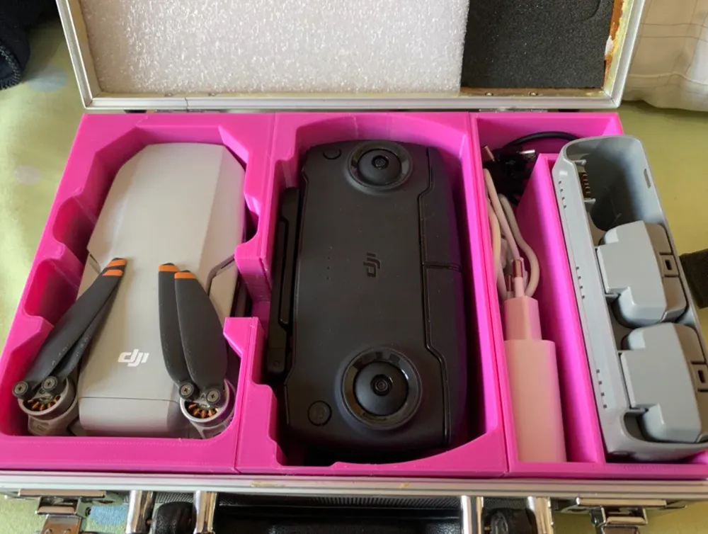 Suitcase interior for DJI Mini SE - Free 3D Print Model - MakerWorld
