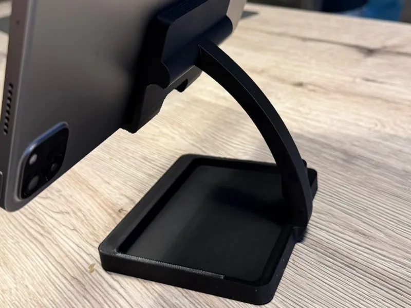 Ipad / Tablet Ständer mit Stifthalter