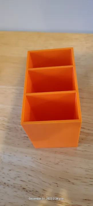 3 COMPARTMENT REMOTE HOLDER