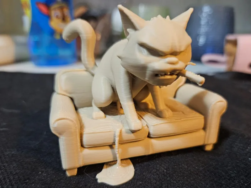 Gatto dispettoso