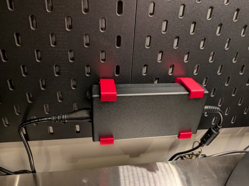 Skadis - Dell Alienware power supply mount