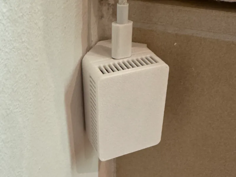 Sensy-one S1 Pro MultiSense Corner Mount Backplate