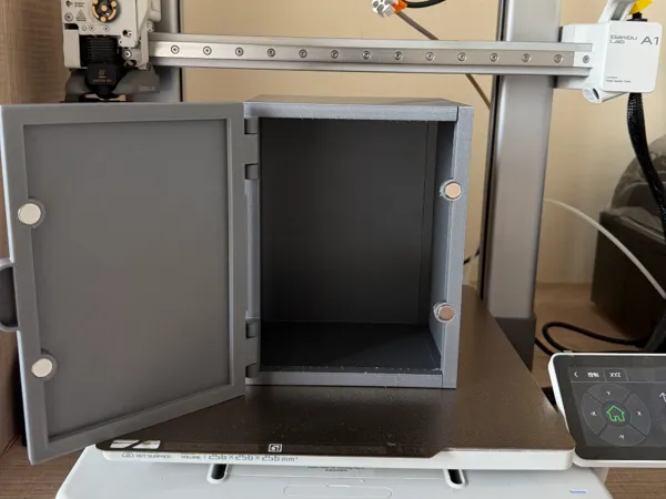 https://makerworld.bblmw.com/makerworld/model/USca590ff0943821/design/f29a338e42b896e8.jpg