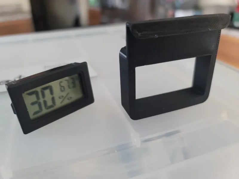 Humidity and Thermometer Hanger