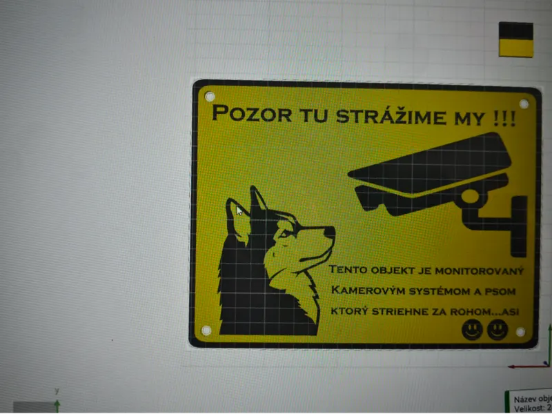 Pozor pes a kamerový systém