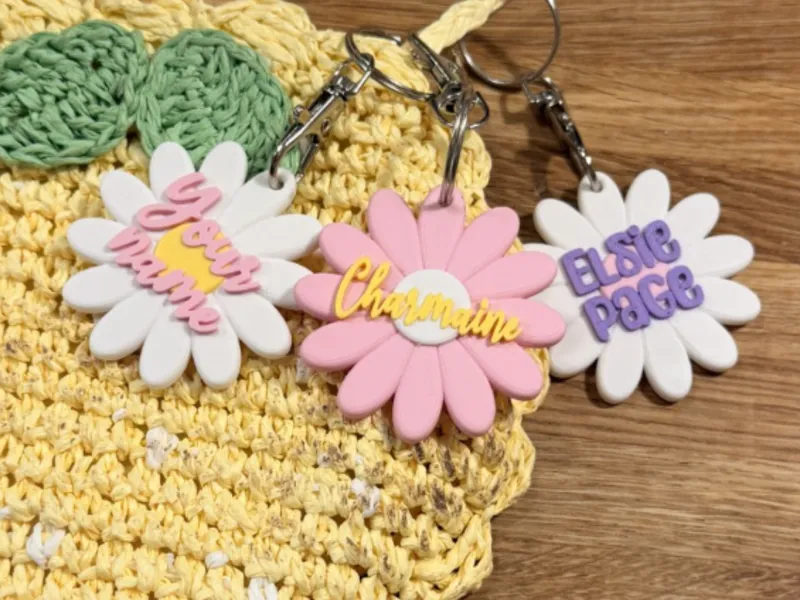 Daisy Flower Customisable Name Keychain, Bagcharm
