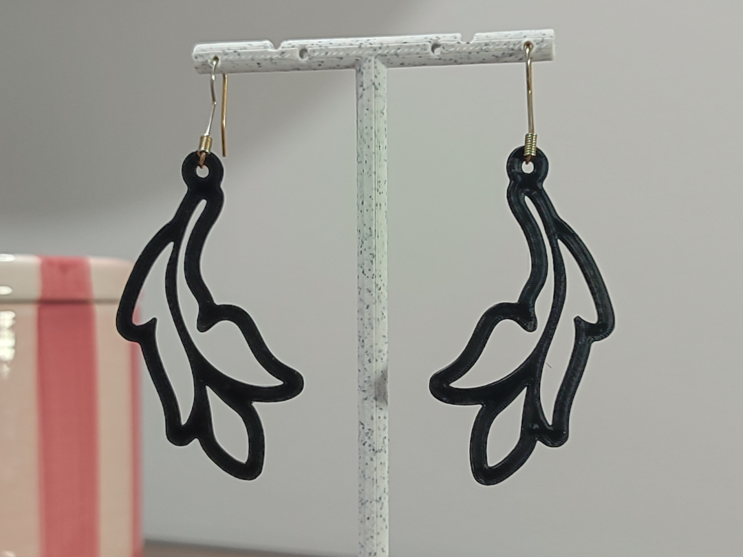 Aretes Llama Floral 3D model by Layered Art 3D