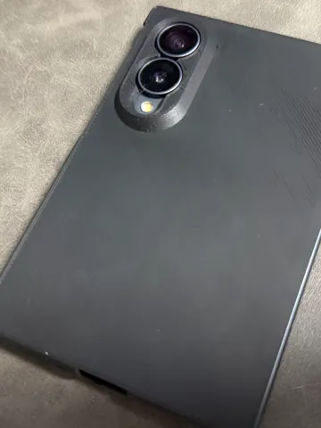 Caja o estuche: Samsung Galaxy Z Fold 8 Slim Case — vista de referencia 2