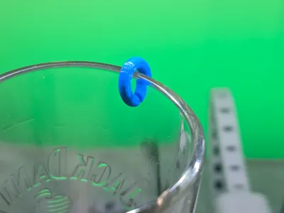 Glass distinguishing ring