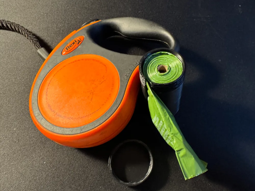 Flexi Dog Leash poop bag container by konopiaxqq MakerWorld