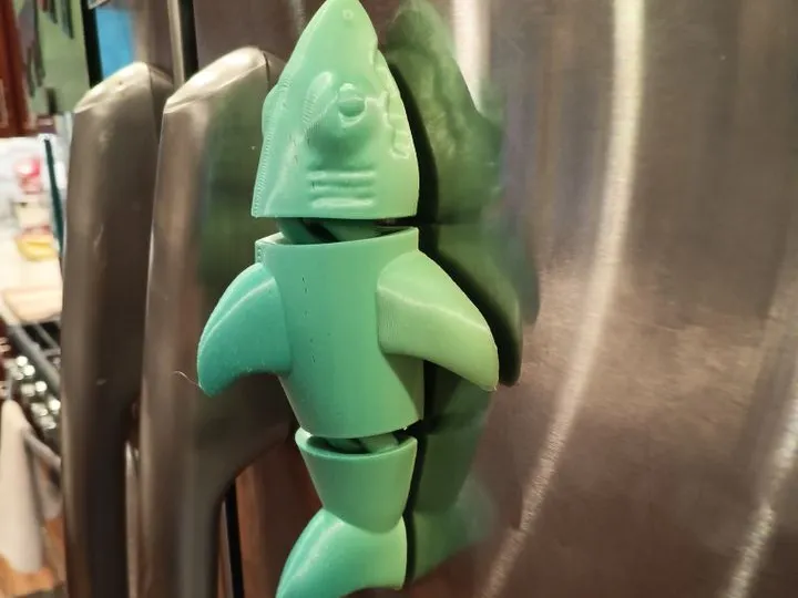 Shark Magnet - flexi fidget toy