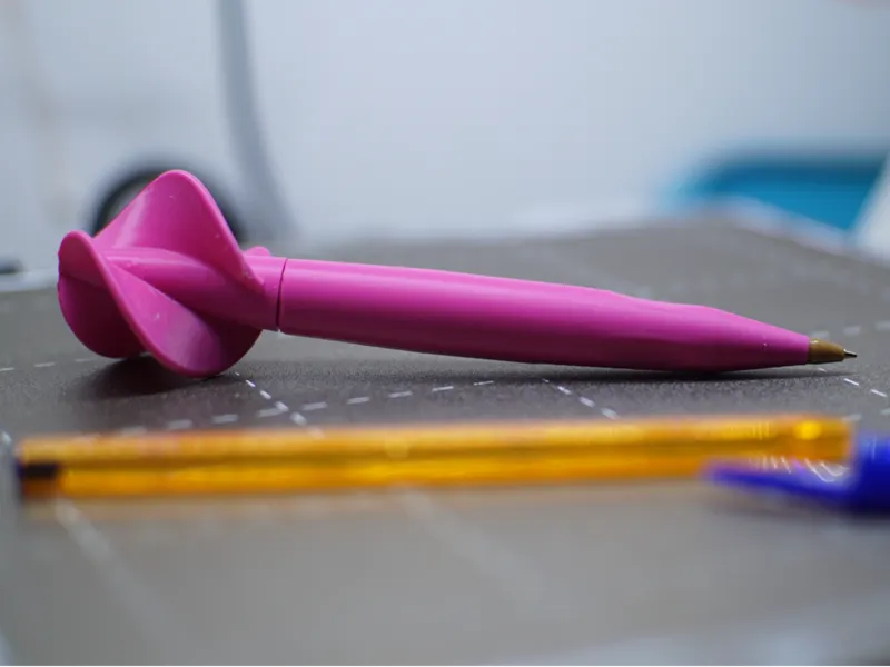 Bic Cristal 笔壳