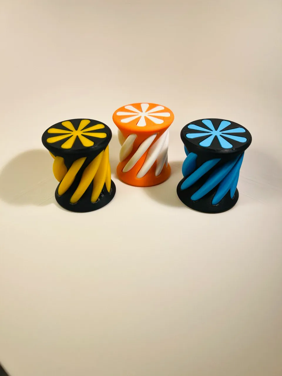 Full Passthrough Fidget Vortex 2.0 - Free 3D Print Model - MakerWorld