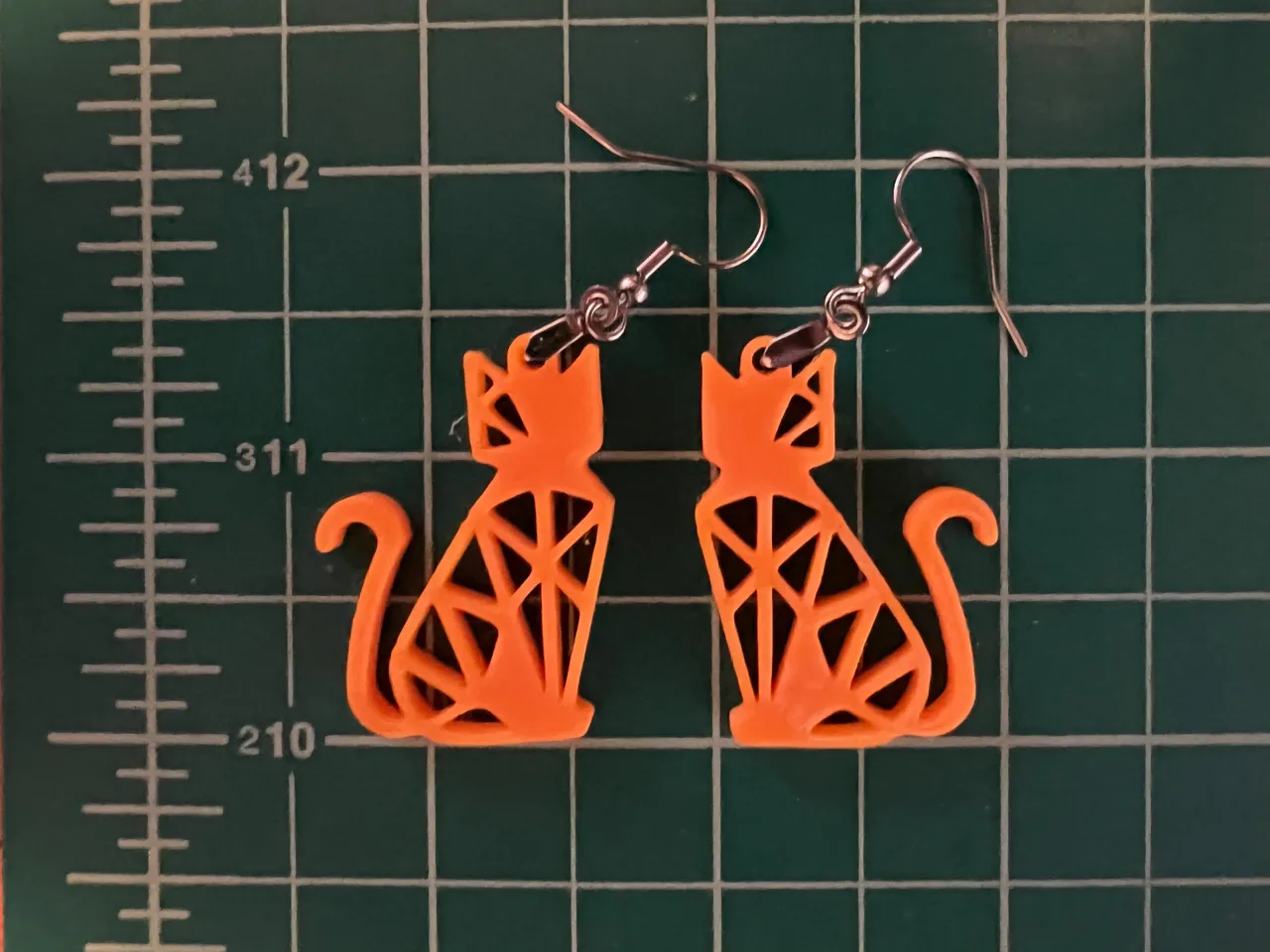 "Cat 2" Earrings - Modified view 2