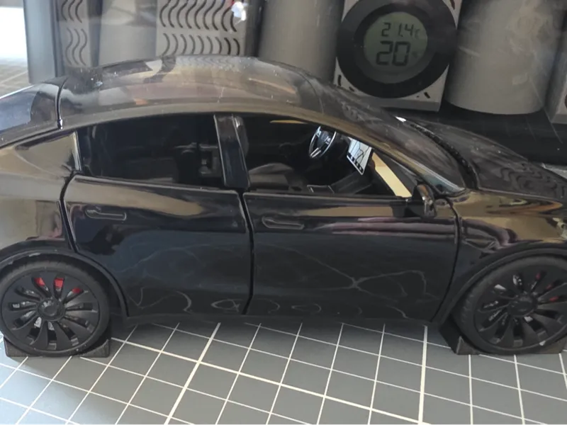 Wheel Chock for Tesla Model Y - DieCast Model Car