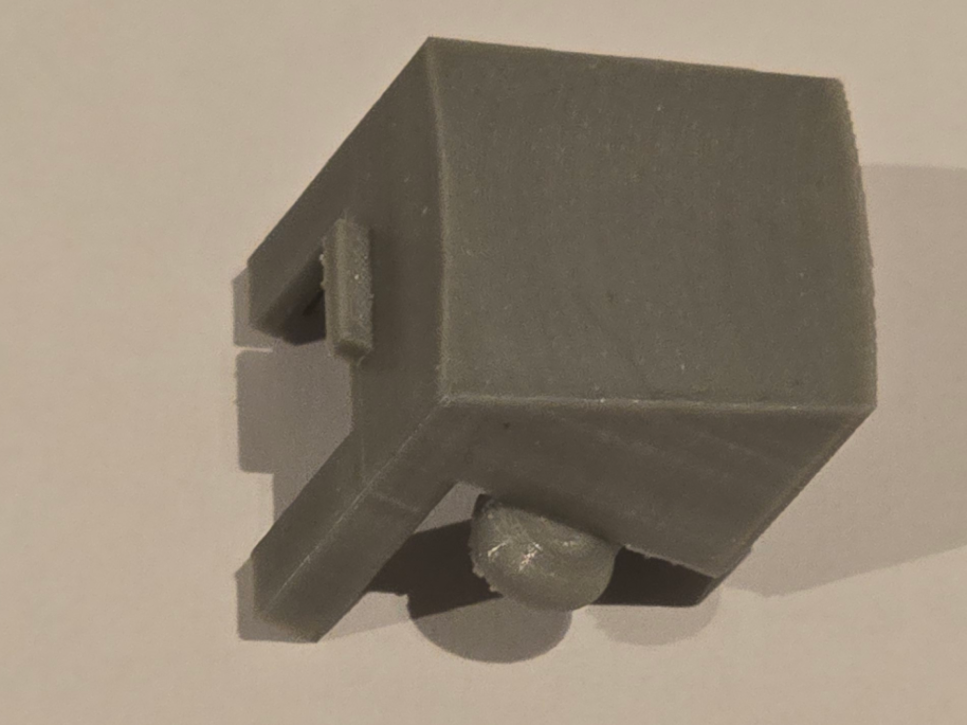 Messerauswurf-Knopf Perfekt EM 100 Elektromesser