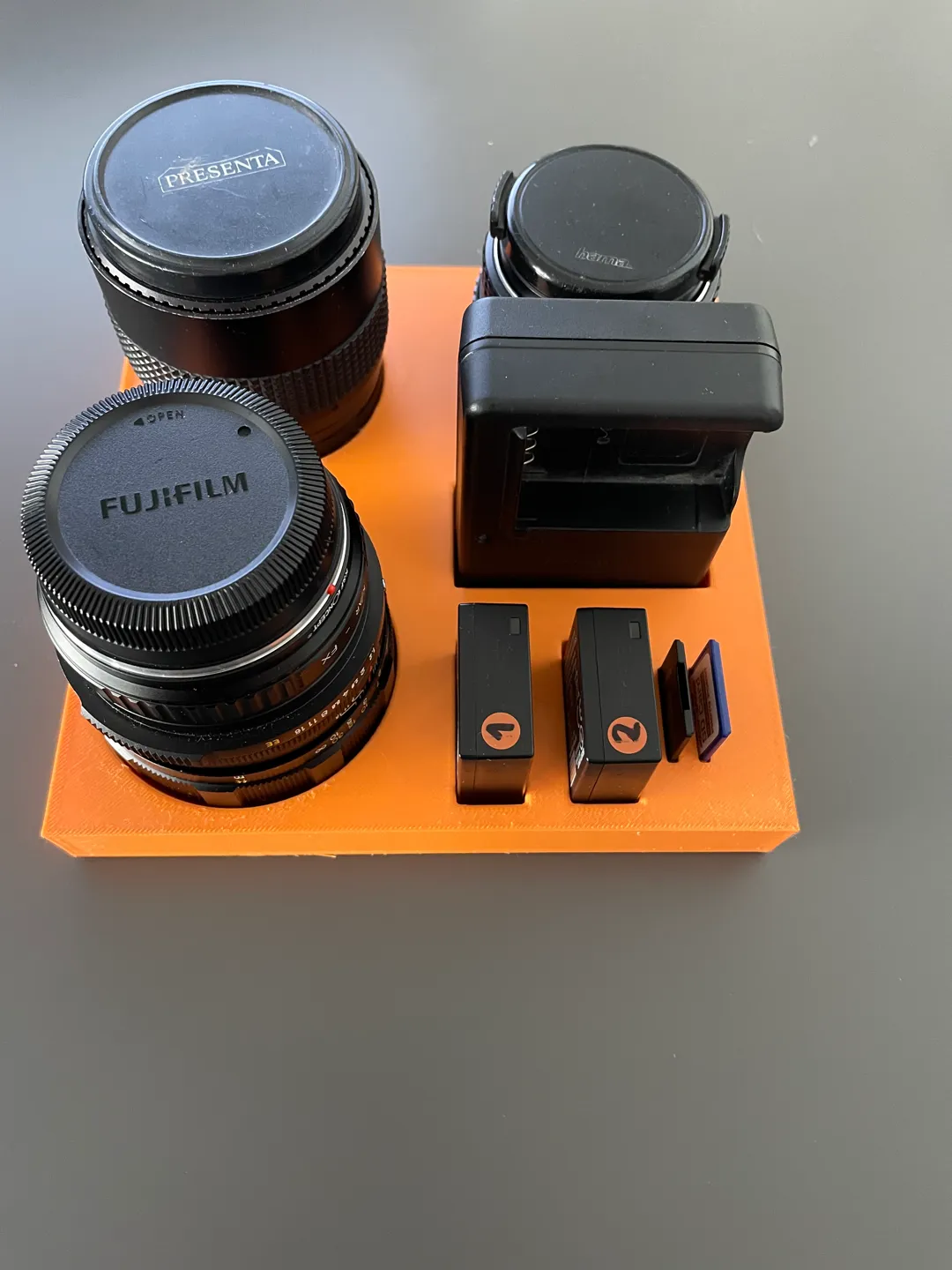Camera lenses Organizer - Free 3D Print Model - MakerWorld