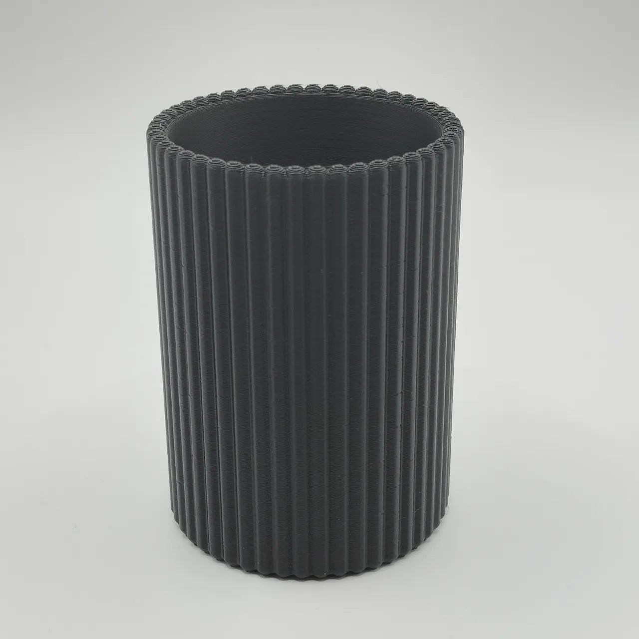Modern designed Ribbed Pencil Holder, Pencil Cup view 2