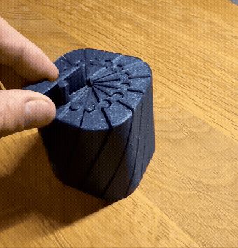 https://makerworld.bblmw.com/makerworld/model/USca805d0050cbb4/design/096f9d160d395250.gif