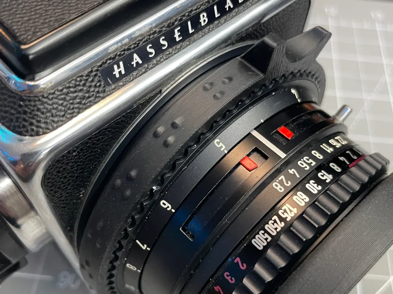 Hasselblad 80mm T* F2.8 C focus ring with tab V2 