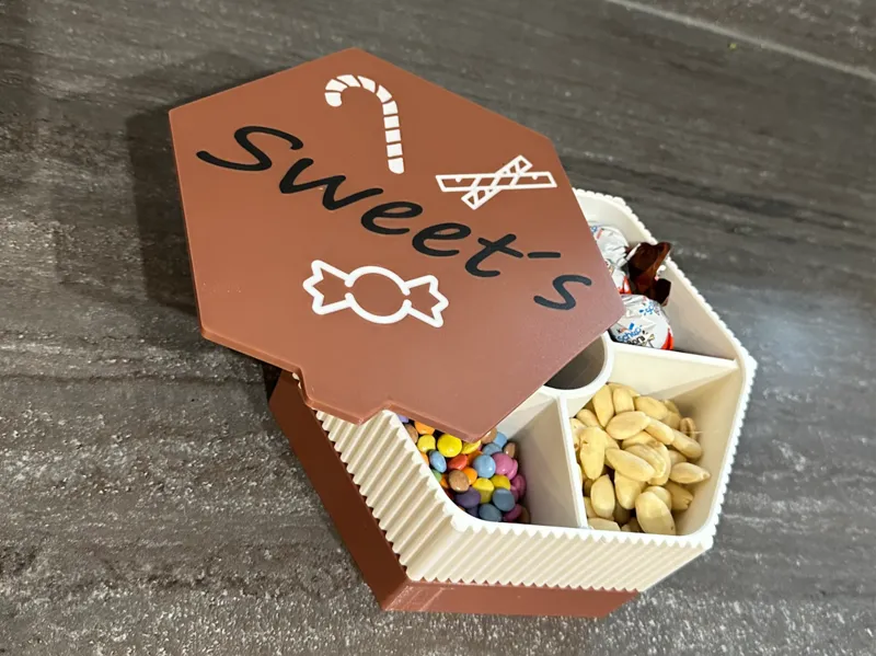 Snackbox Hexagon Design