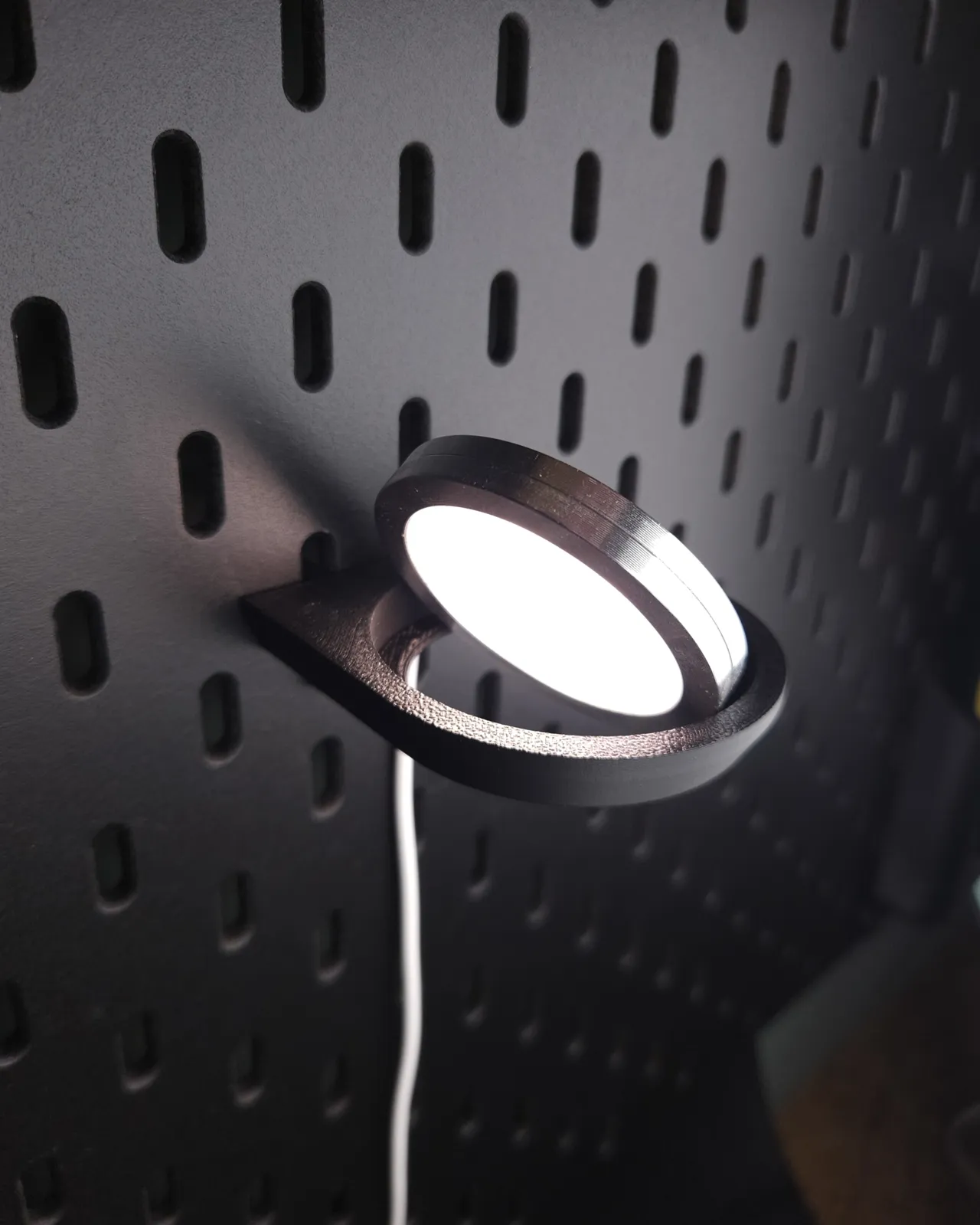 SKADIS lamp x LED Kit view 4