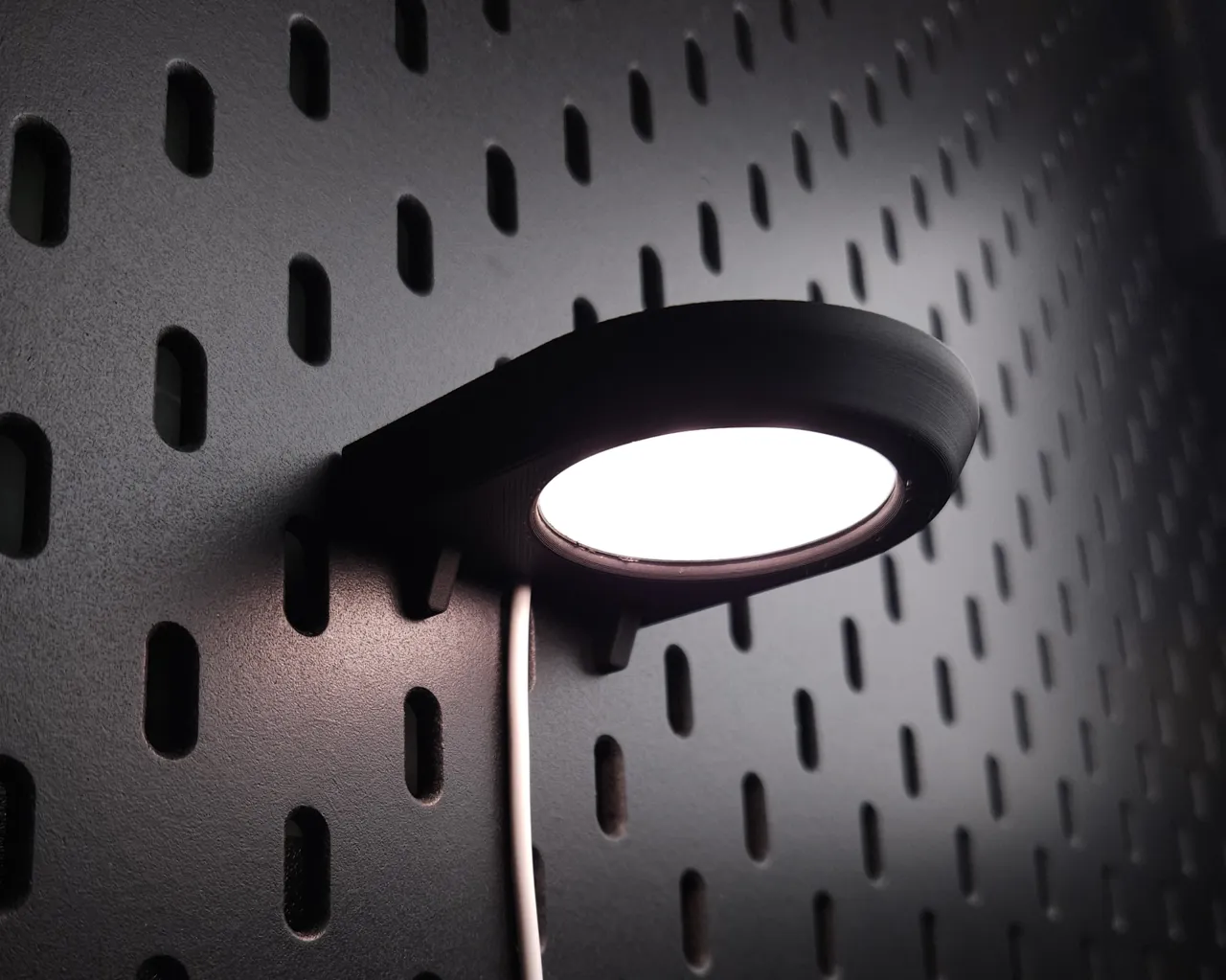SKADIS lamp x LED Kit view 2