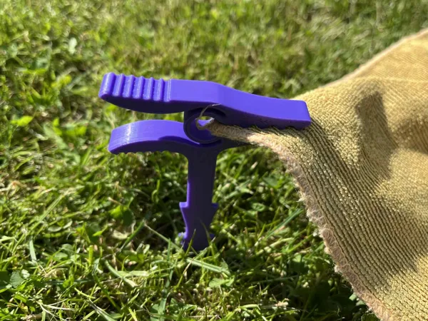 Pince de serviette de plage