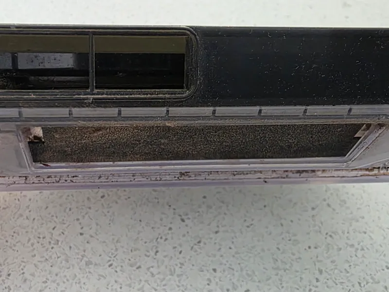 Eureka E20 Dirt door flap