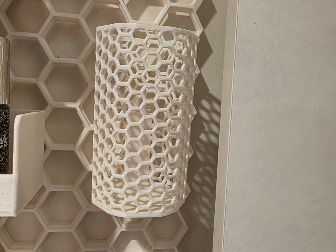 HSW - Honeycomb Nail Brush Holder