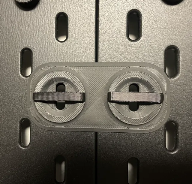 Skadis T-clip connector