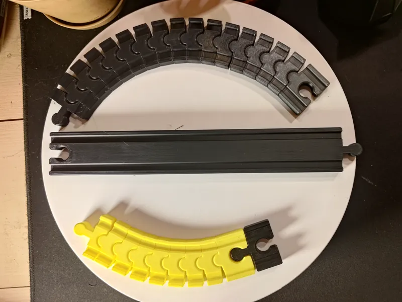 Various generic and custom brio tracks