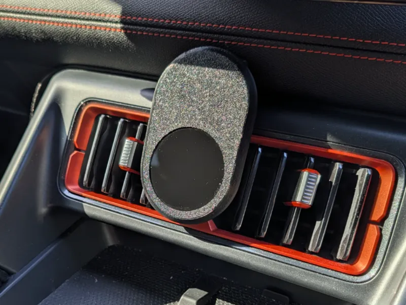 BYD Shark 6 Wireless Charging Mount