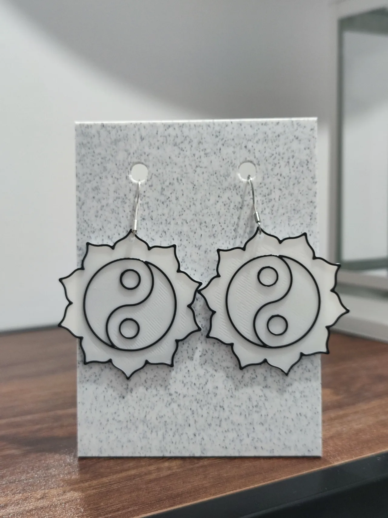 Aretes Karma Astral view 2