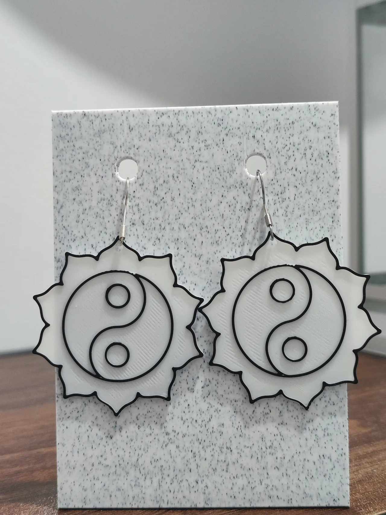 Aretes Karma Astral view 3