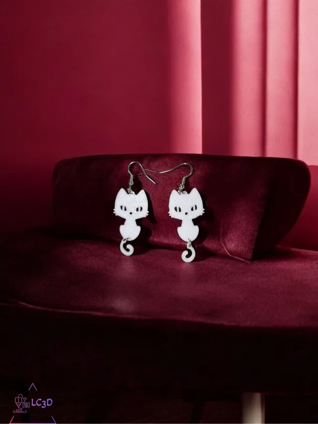 A white cat earrings